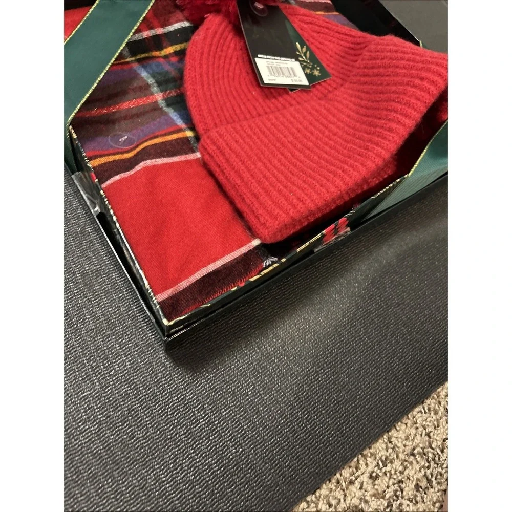 Nine West Scarf And Faux Fur Pom Beanie Set, Brand New In Box, Red Plaid Winter